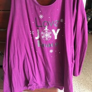 Catherine’s Christmas top